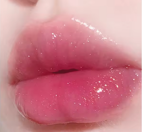 Magical Colour changing lip oil